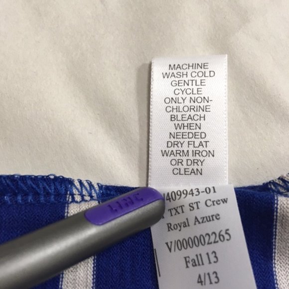 "NWOT" Banana Republic, Blue/White stripe, Short Sleeve Tee shirt, size L - Picture 6 of 8